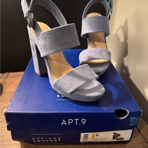 Apt. 9 Women's Dusty Blue Suede Block Heel Sandals - Size 6